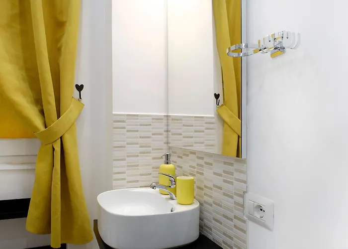 Dea Clodia Flat Apartment