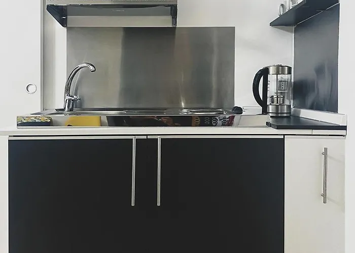 Dea Clodia Flat Apartment